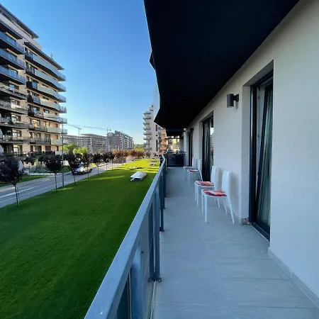 Apartment Grand Park Grey Iulius Mall *